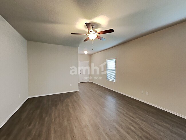 Foto del edificio - 719 Red Barn Bnd