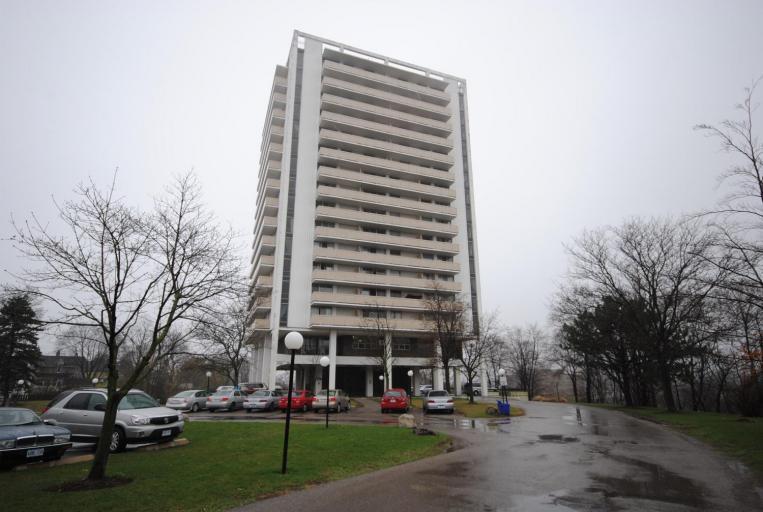 Photo principale - Cambridge Park Apartments