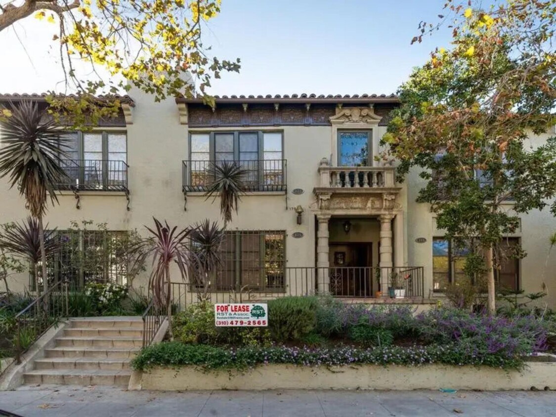 Foto del edificio - 175 N Sycamore Ave