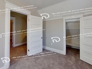 Foto del edificio - 208 N Elmwood Ave