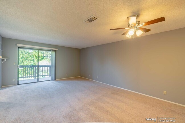 Foto del edificio - 609 San Conrado Ter