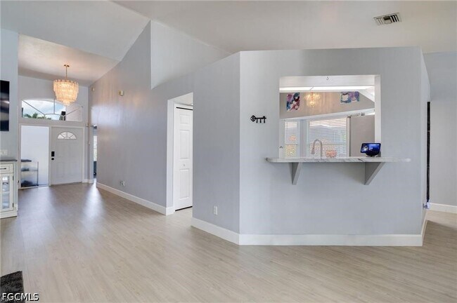 Foto del edificio - 17791 Castle Harbor Dr