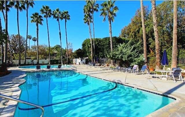 239 S Barrington Ave Unit F3 Los Angeles Ca 90049 Condo For Building Photo 239 S Barrington Ave