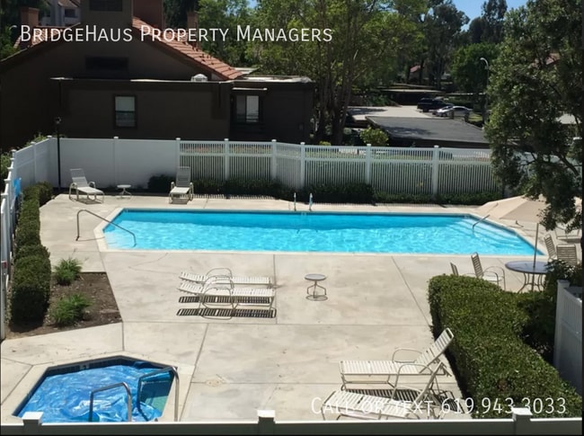 Building Photo - 9906 Scripps Westview Way