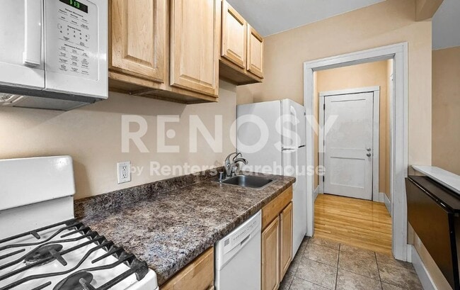 Building Photo - 2218 Nicollet Ave