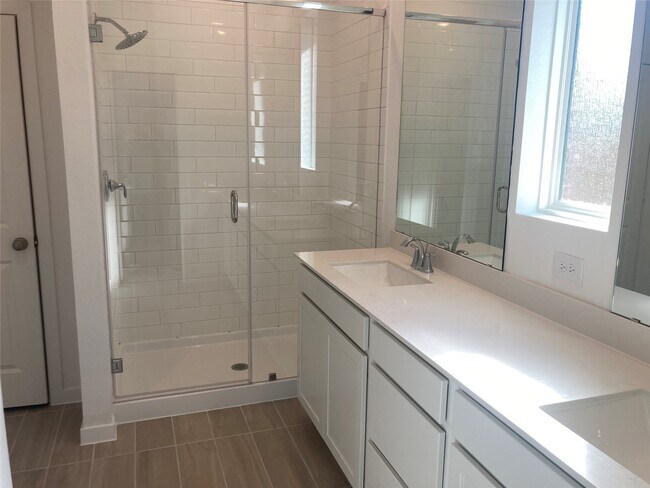 Foto del edificio - 9014 Marbled Duck Dr