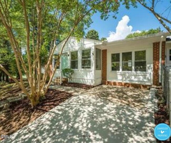 Foto del edificio - 2407 Mc Gehee St