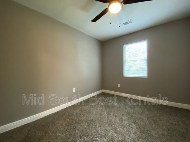 Foto del edificio - 4809 W 31st St