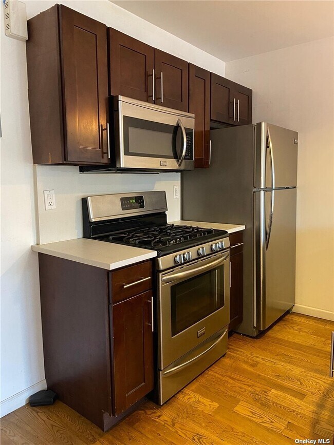 Foto del edificio - 189-13 Jamaica Ave