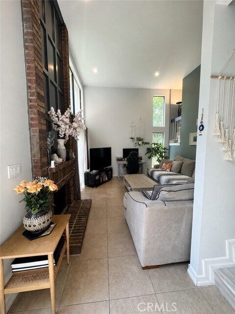 Building Photo - 26303 W Plata Ln