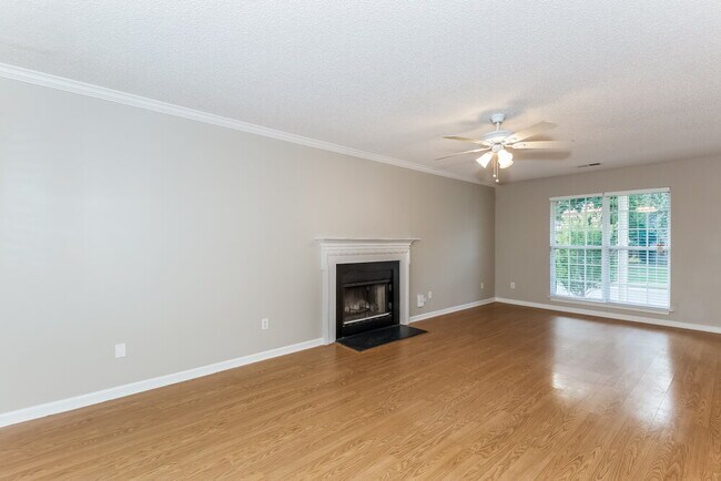 Building Photo - 12416 Autumn Blaze Dr