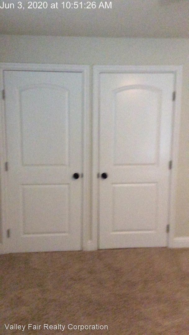 Building Photo - 758 Lattin Rd