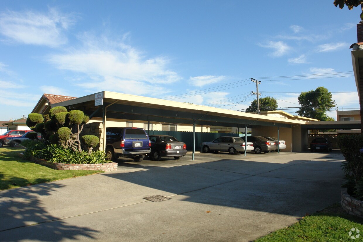 Building Photo - 766 Central Ave