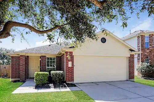 Foto principal - 930 Doubletree Glen Dr