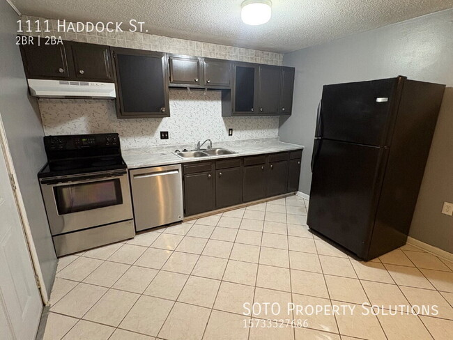 Building Photo - 1111 Haddock St