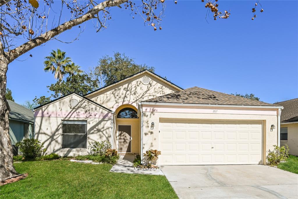 Foto principal - 267 Lakebreeze Cir