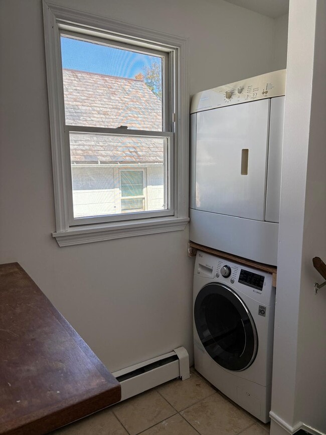 LAUNDRY AREA - 54 Hamburg Ave