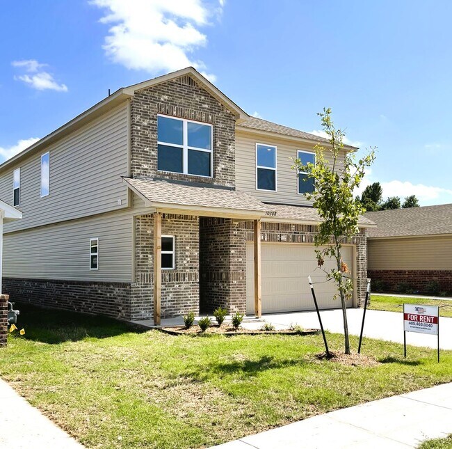 Building Photo - Stunning Home Near Lake Overholser!