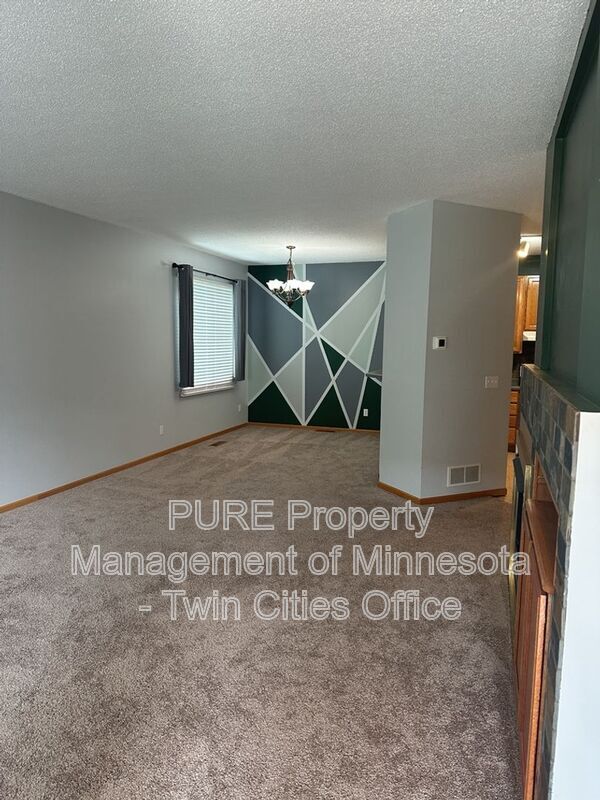 Foto del edificio - 3183 Juniper Ln