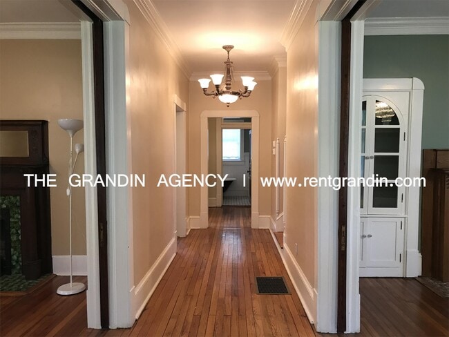 Foto del edificio - 356 Pennsylvania Ave