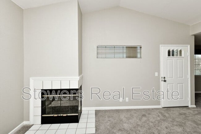 Foto del edificio - 7052 Dublin Meadows St