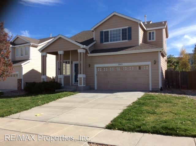 Foto principal - 3 br, 3 bath House - 3915 Springs Ranch Dr.