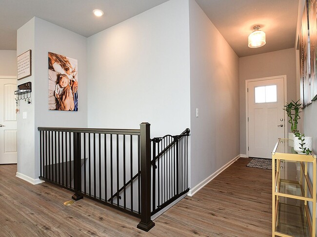 Building Photo - Meticulously maintained 3 bedroom ranch wi...