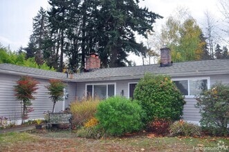 Building Photo - 15045 SE 46th St
