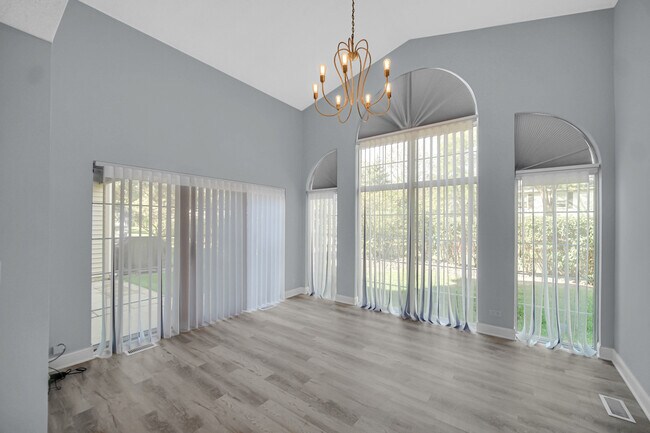 Foto del edificio - 522 W Happfield Dr