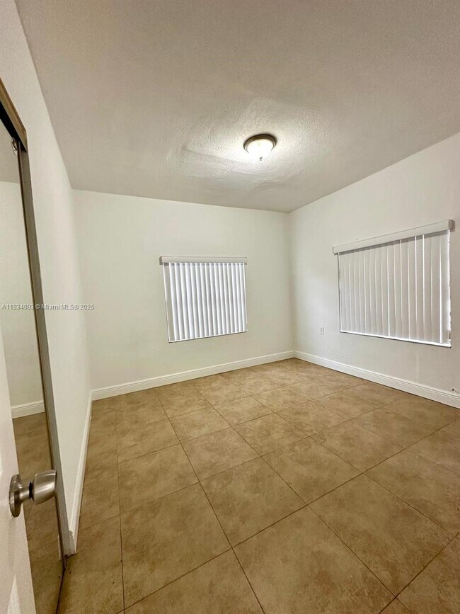 Foto del edificio - 1770 NW 19th Terrace