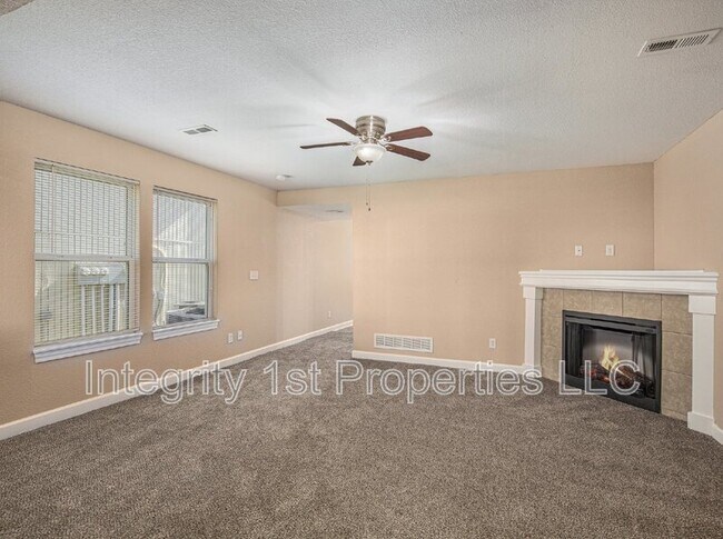 Foto del edificio - 254 N Pointe Ln