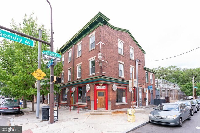 Building Photo - 541 E Girard Ave