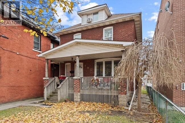 Building Photo - 895 Pillette Rd