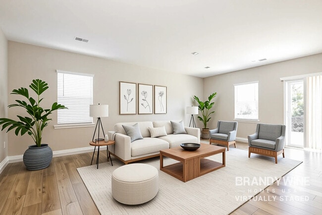 Building Photo - 827 Gelderland Dr