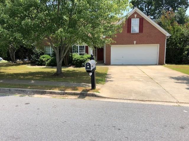 Foto principal - 427 Lee Miller Dr