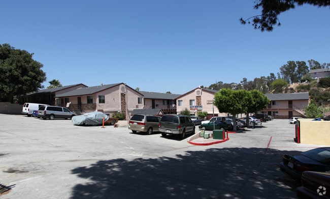 Foto principal - Auburn Apartments