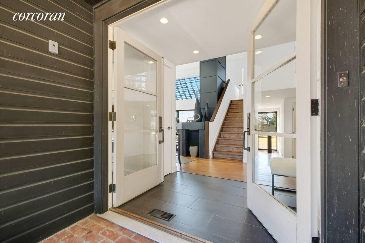 636 Butter Ln, Bridgehampton, NY 11932 House for Rent in