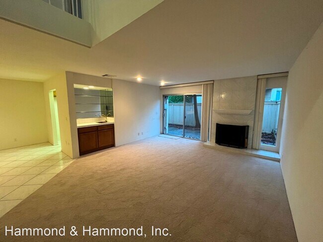Building Photo - 3 br, 2.5 bath House - 10111 Melinda Way #2