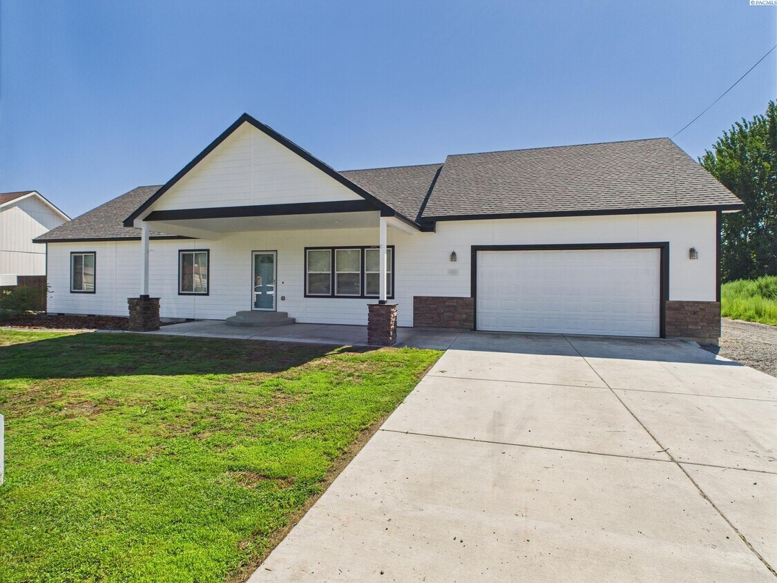 Primary Photo - 940 S 38th Ave