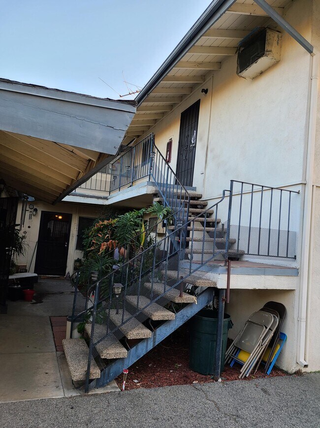 647 Lemar Park Dr Unit D, Glendora, CA 91740 647 Lemar Park Dr