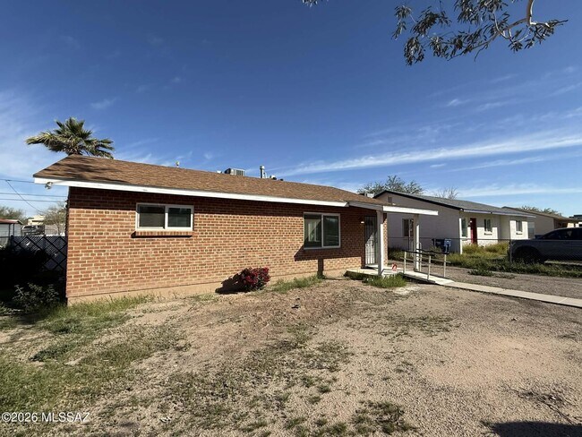 Foto del edificio - 333 E Linden St