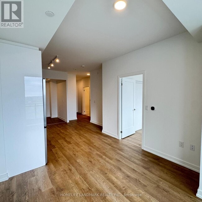 Building Photo - 9763 Markham Rd