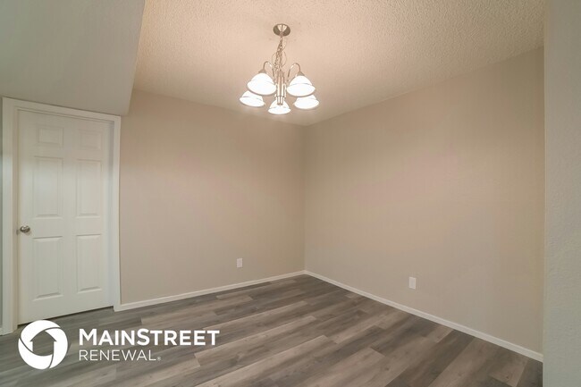 Foto del edificio - 4506 W Edgemont Ave