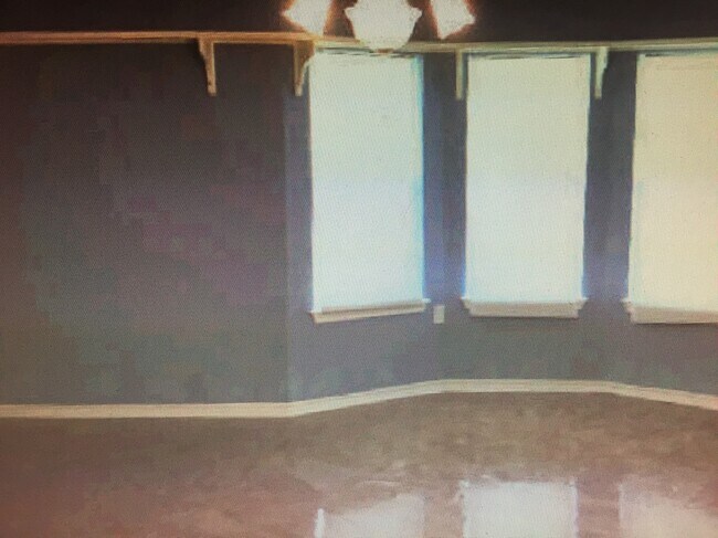 Dormitorio principal - 1101 Northwood Dr