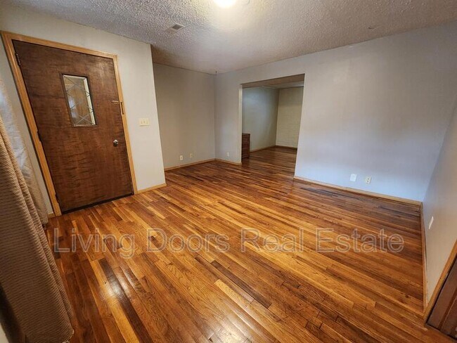 Foto del edificio - 1301 Hill St