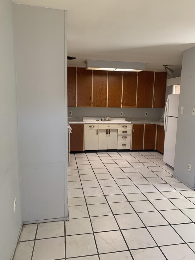 Foto principal - 2213 1/2 20th Ave