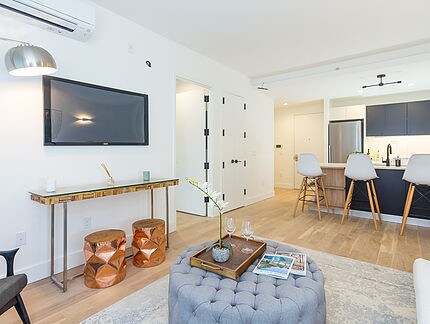 Foto principal - 45 Bruckner Blvd