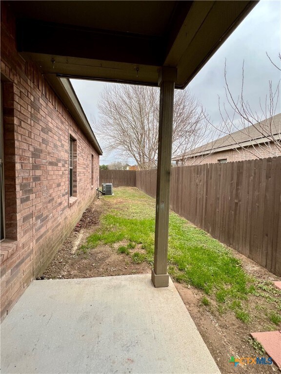 Foto del edificio - 213 Anne Louise Dr