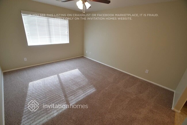 Building Photo - 1099 E Monteleone St