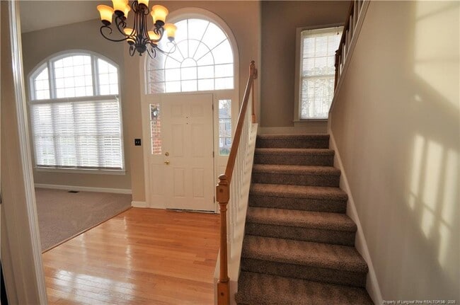 Building Photo - 206 Whiteberry Dr